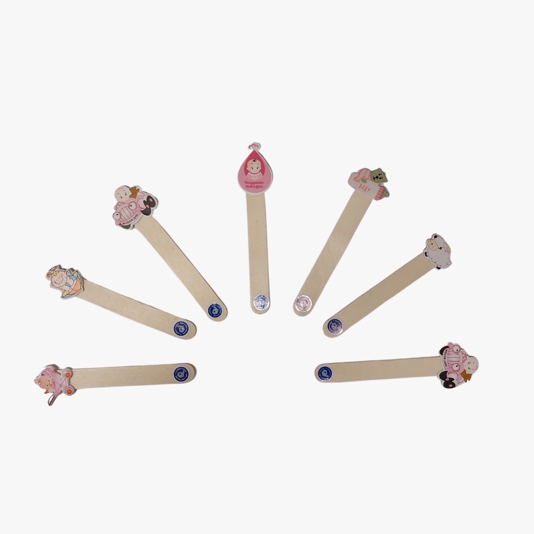 Kitap Ayracı Kız Bebek Tahta